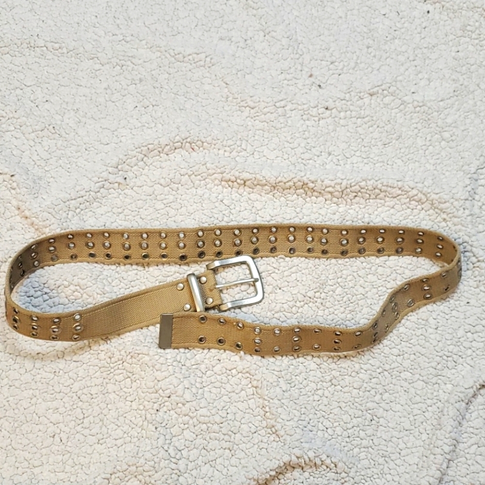 5 for 10$ khaki rivet belt